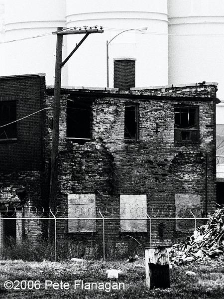 at_02.jpg